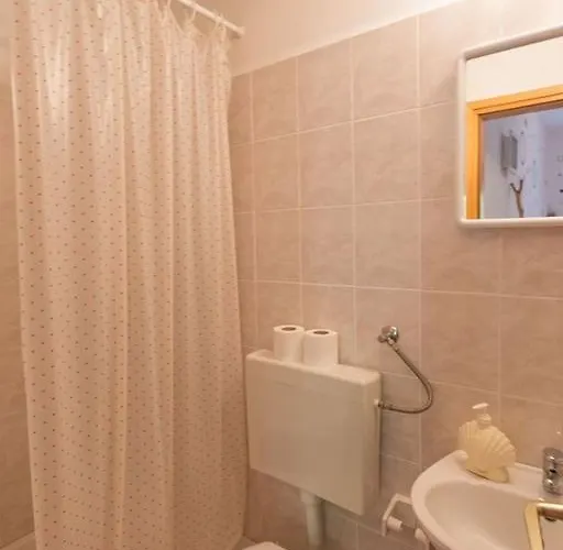 Apartament Robinson Erina