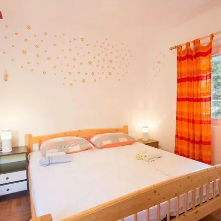 Apartament Robinson Erina