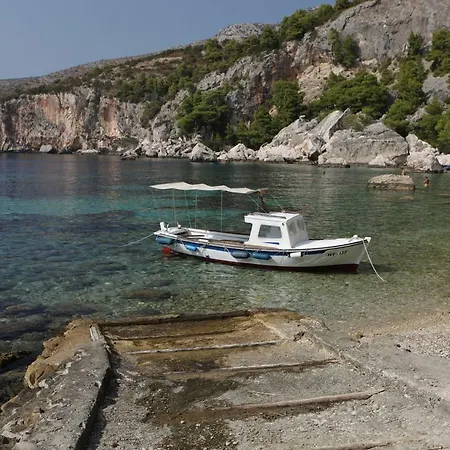 Robinson Erina Apartament *